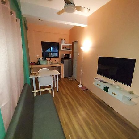 Отель Danny'S Den Boracay Manoc-Manoc Экстерьер фото